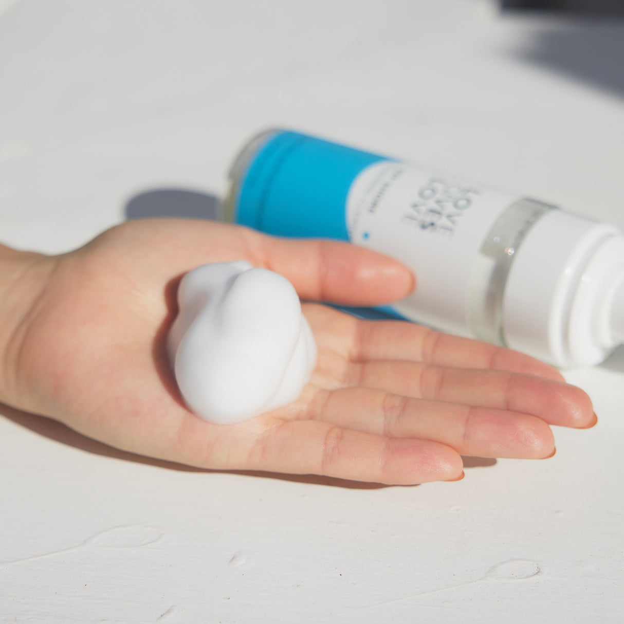 OFF SHORE FACIAL FOAMING CLEANSER