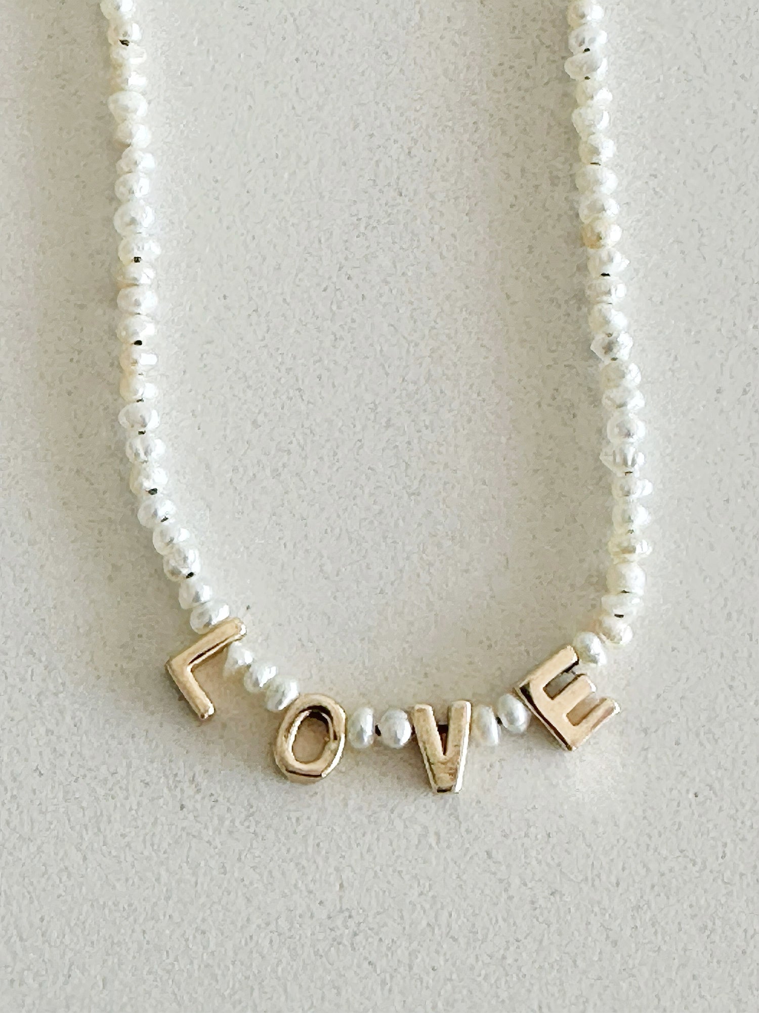 新作オリジナルパールネックレス × ゴールドフィールド – Love Gives Love