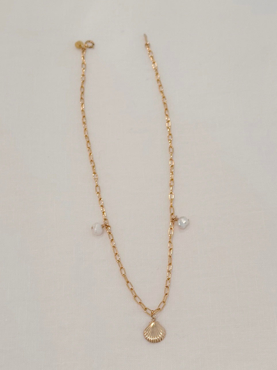 SEA GLOW COLLECTION  Pearl Necklace /  Asymmetry Earrings
